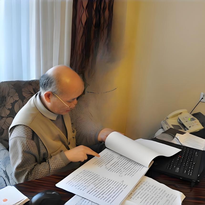 筛网出口外国友人签约合同中